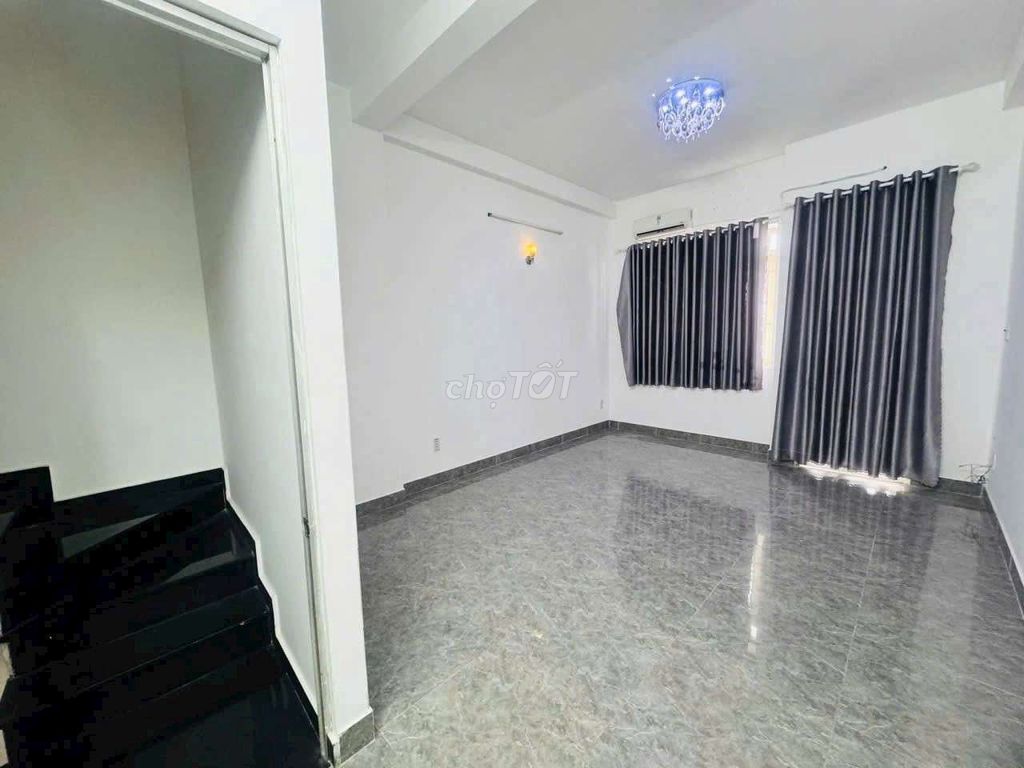 Two-room air conditioning.