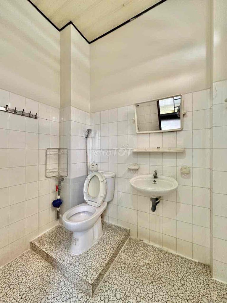 New room ql1 K - near the ochqg, farmer, unel good price