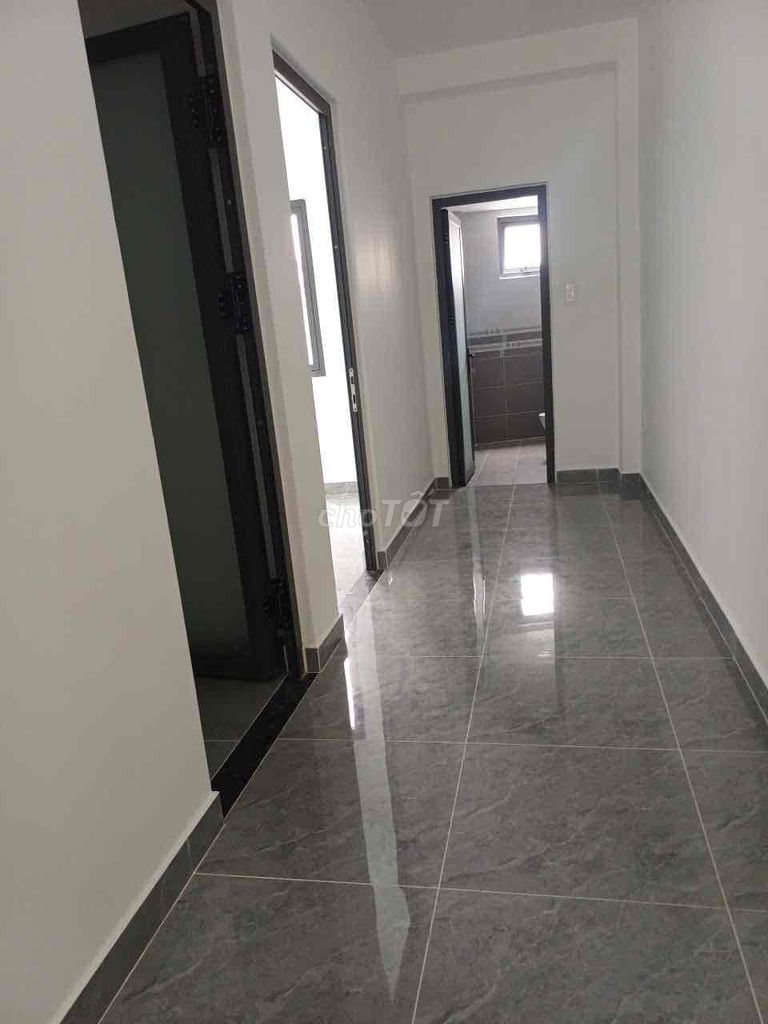Rent a new house 100% of 8 million - 2 bedrooms - truck road - parking lot