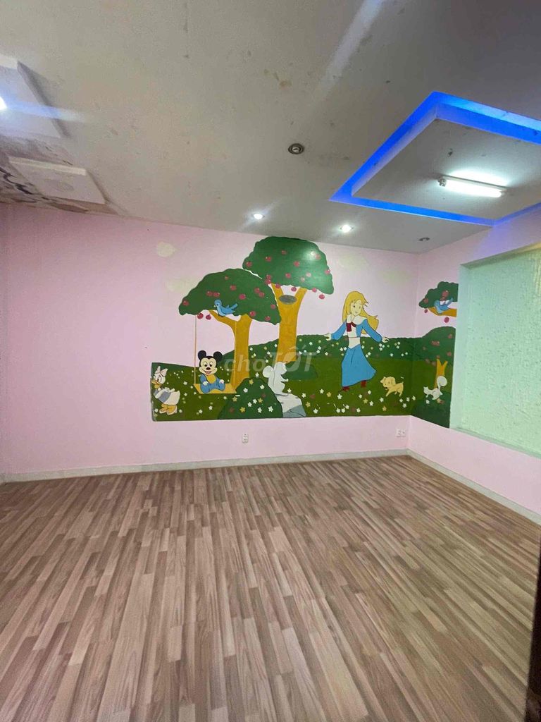 Rent a traffic alley 4th floor - fix 9 P.P. 3 t1