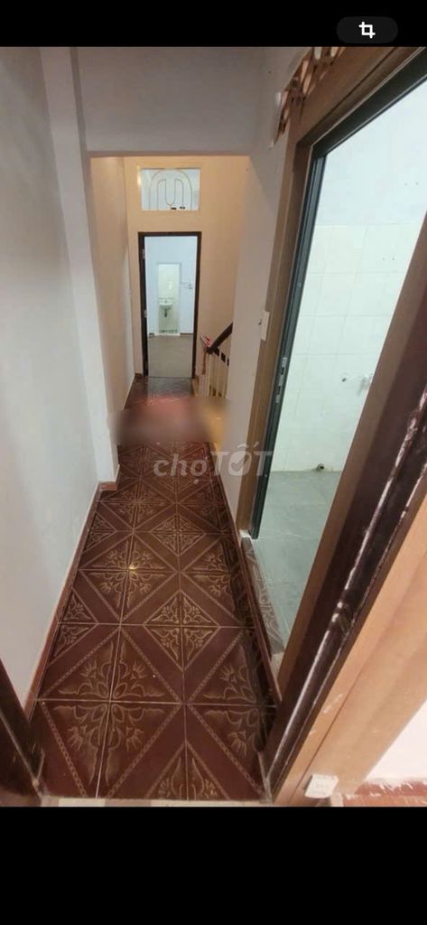 Rent one Trường Chinh, 017 12, Q. Tân Bình, 30 million.
