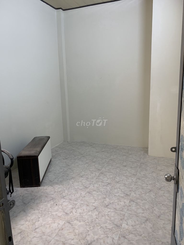 Rent the entire district of 4, 1 floor, 2 bedrooms, 2 toilets