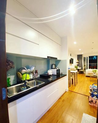 Sky Center 1 bedroom=10 million, 2 bedrooms=14 million,3 bedrooms=18 million near airport, utility