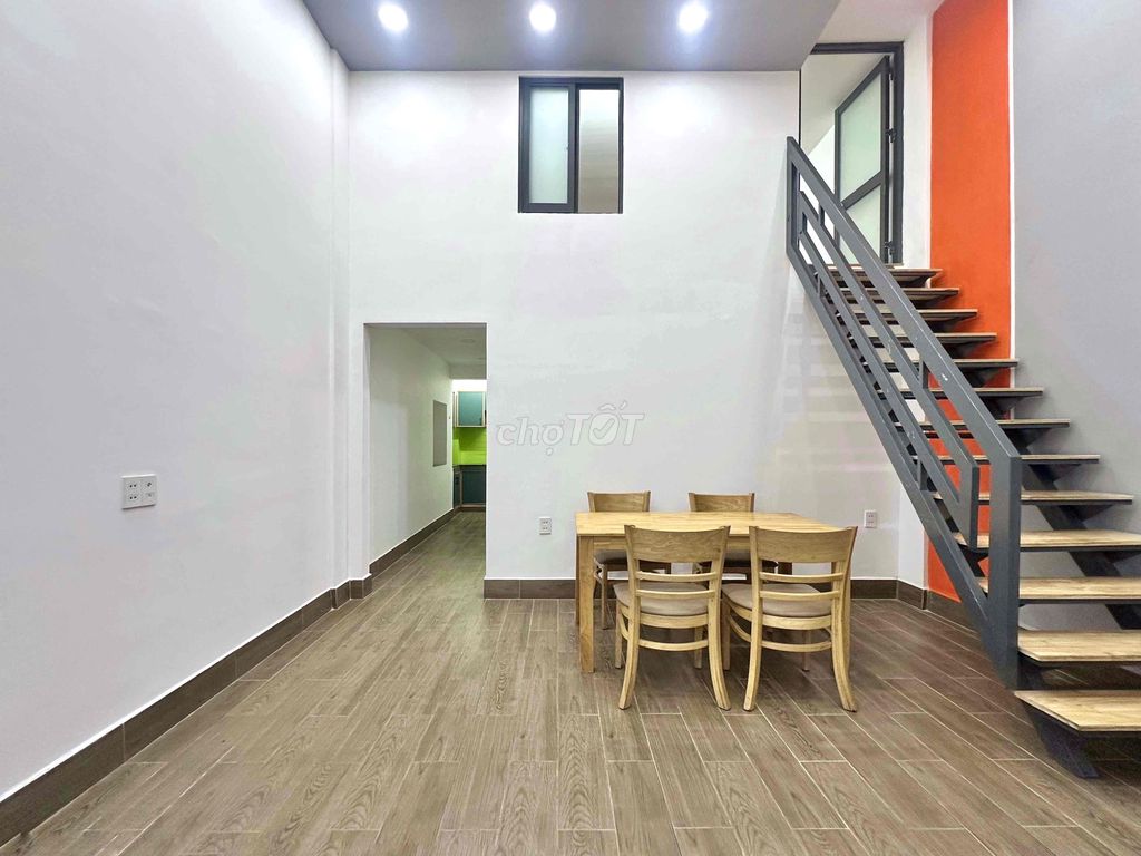 It's the owner who rents a room - two bedrooms.