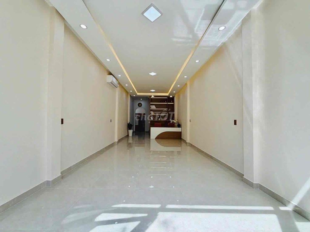 Rents - Hồ Văn Huê Phú Nhuận - 4 bedrooms - 4 bathrooms - 15 million