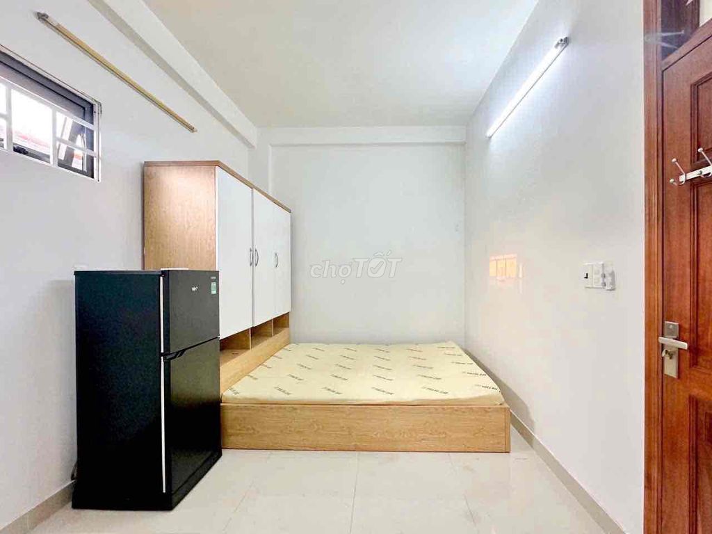 The entire interior studio is only 5 million and 5 right in the middle of 7th.