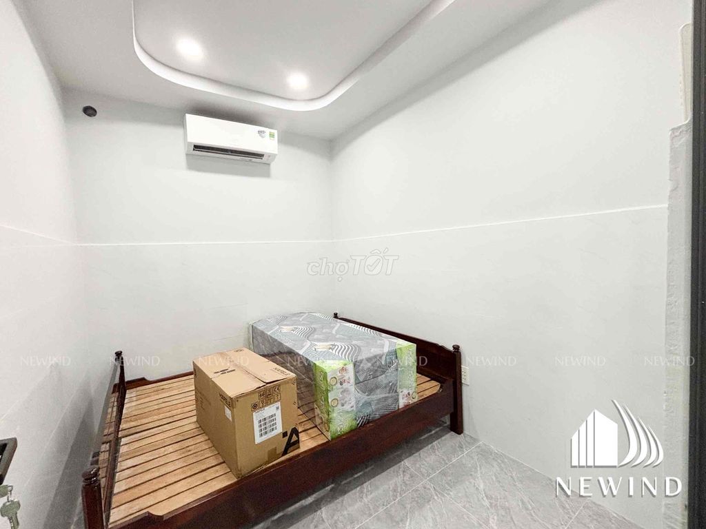 Opening a one-room, A.J.A. studio. Coop kcx v. BigC.
