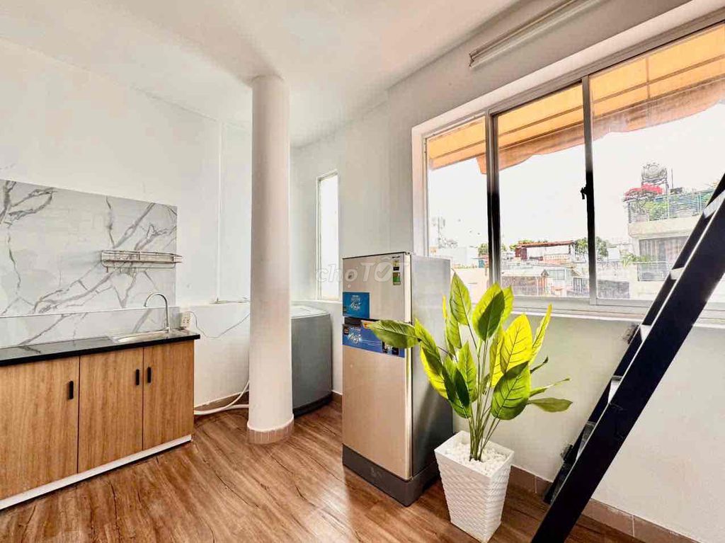 Rent room Full Seven, have a seat, near University ueh District 10