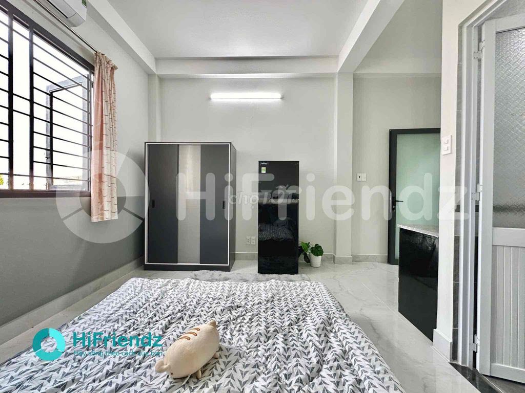 Rent studio full window interiors near soldier - mg muscle -cm