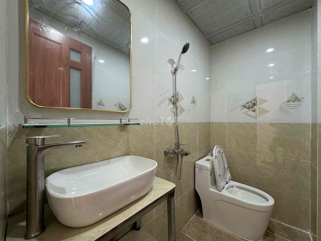 Rent a cheap apartment full of furniture right here. Tên Lửa only calculates electricity.