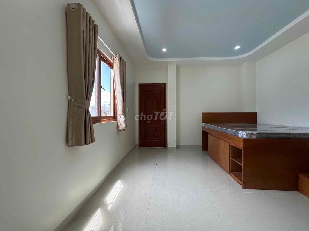 Rent a cheap apartment full of furniture right here. Tên Lửa only calculates electricity.