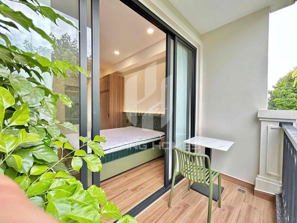 Rent an apartment near global City.