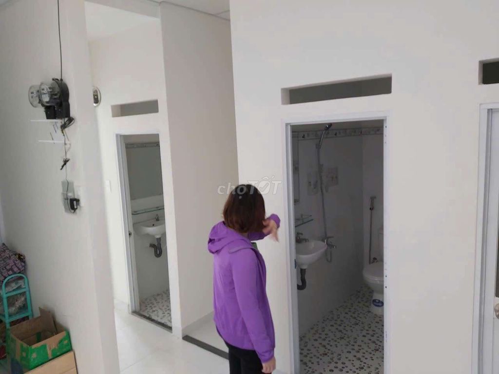 Room 2 million and200 are renovating.