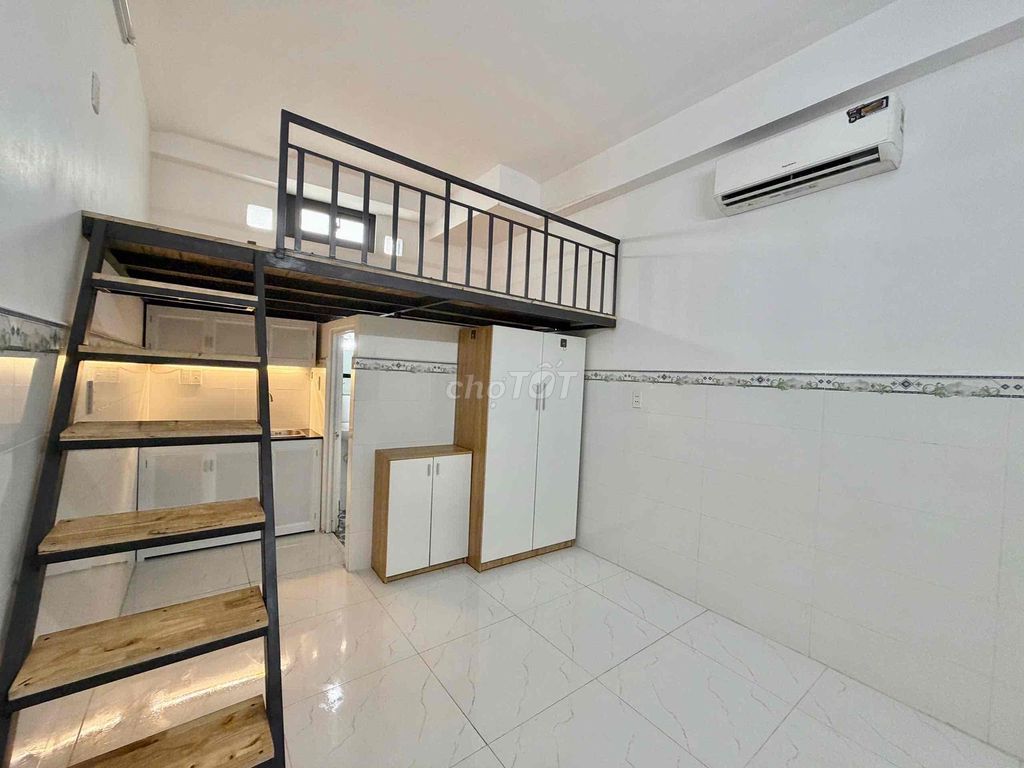 Rent an apartment--the sky windows-- elevator--the Gò Vấp culture