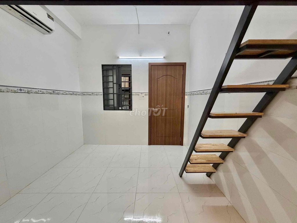 Rent an apartment--the sky windows-- elevator--the Gò Vấp culture