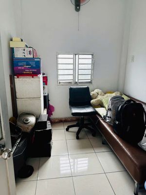 Stop one room for rent near acb Lê Văn Khương.