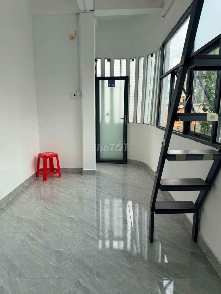 [Student Room]