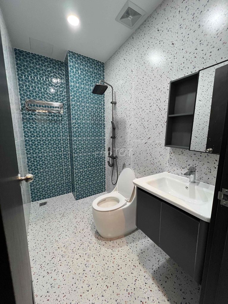 - Vườn Lài Services House - Near the Iron Bridge - nttu - vlu