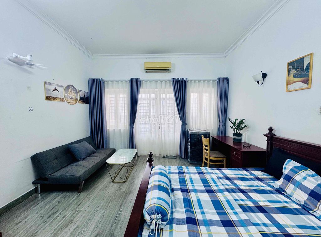 The dv 50 m2 Full apartment has its own kitchen balconies near the airport 7 million a month