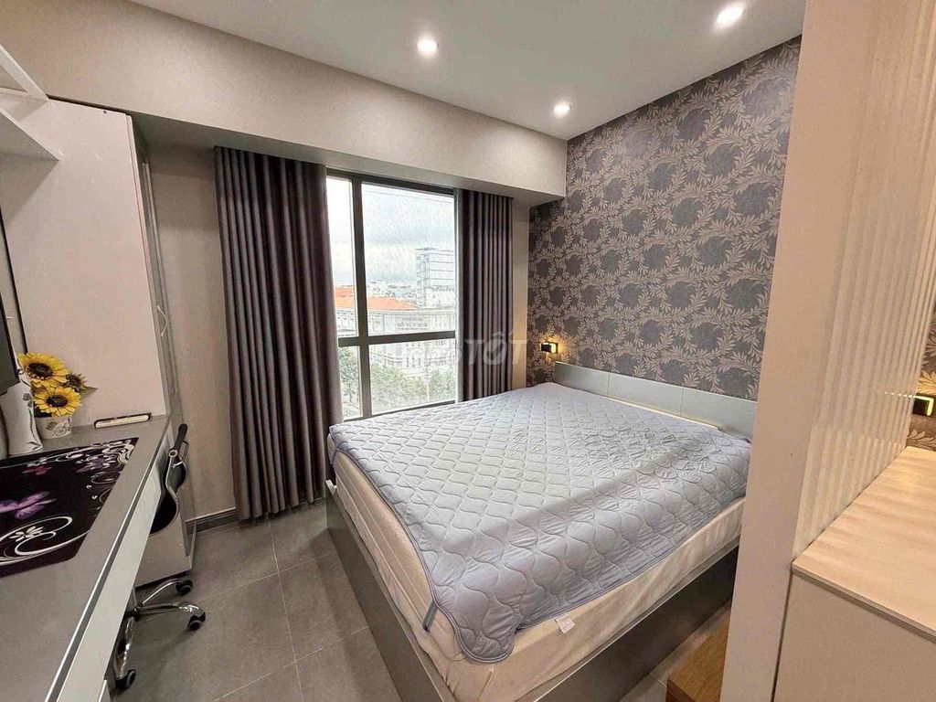 High-end apartment next to the park of the Healing Park