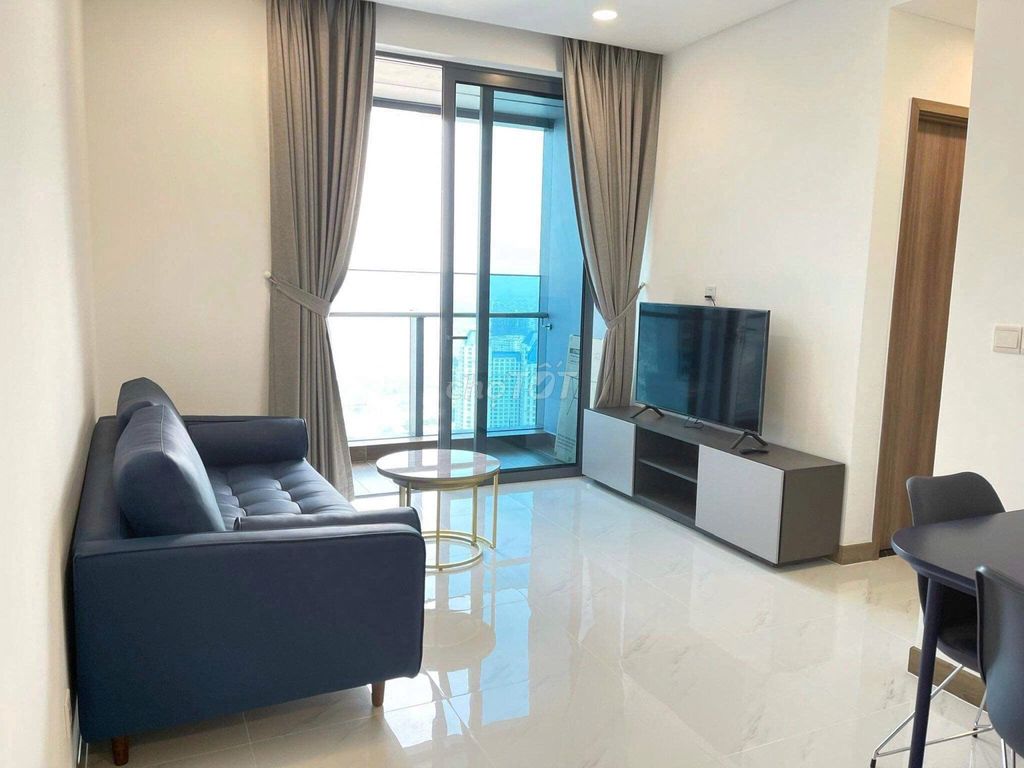 It's the owner who rents a room. It's a room.