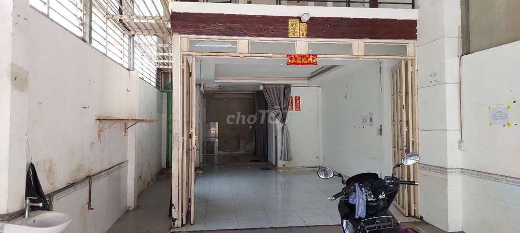 Rent 36 A Miếu Bình Đông P.bhha Q.Bình Tân. Ho Chi Minh City