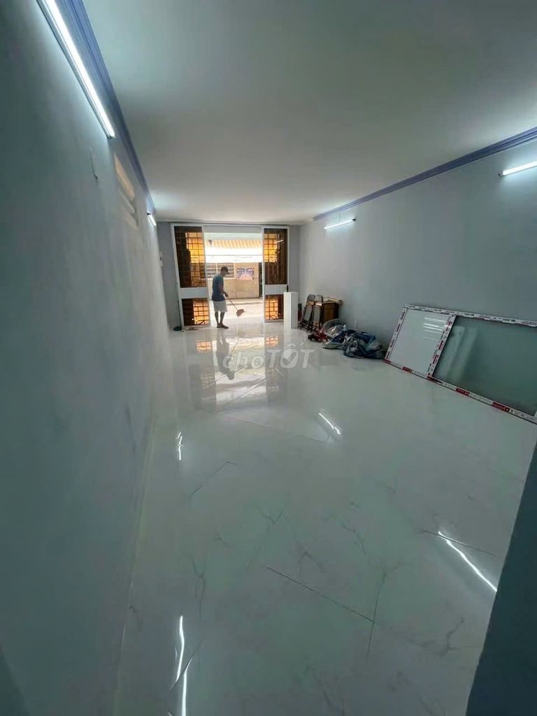 Hall 6 mM Lữ Gia, 4 x16 - 2 upstairs, 4 3 bedrooms 22 million