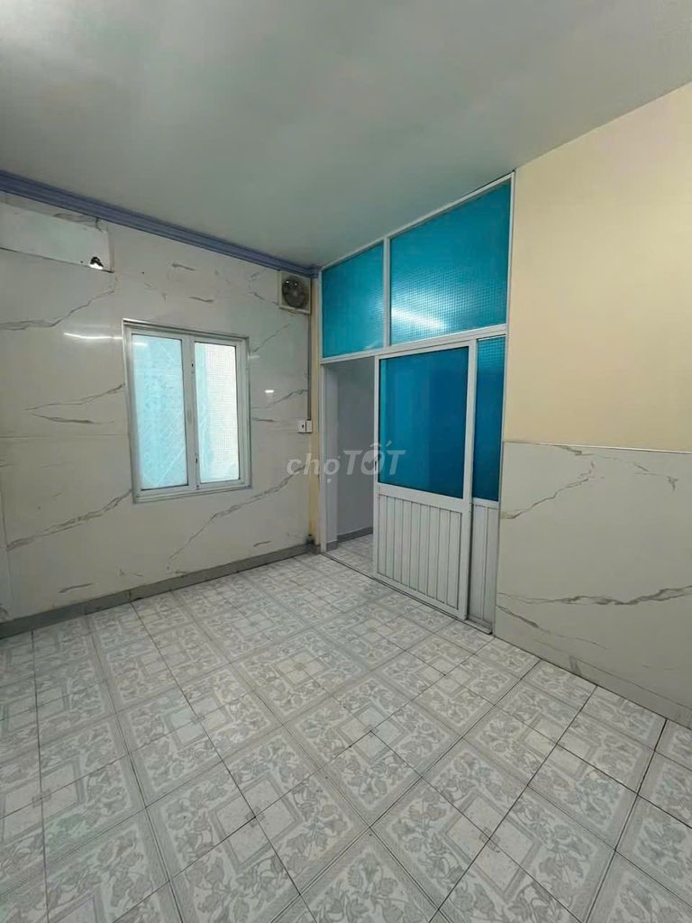 Hall 6 mM Lữ Gia, 4 x16 - 2 upstairs, 4 3 bedrooms 22 million