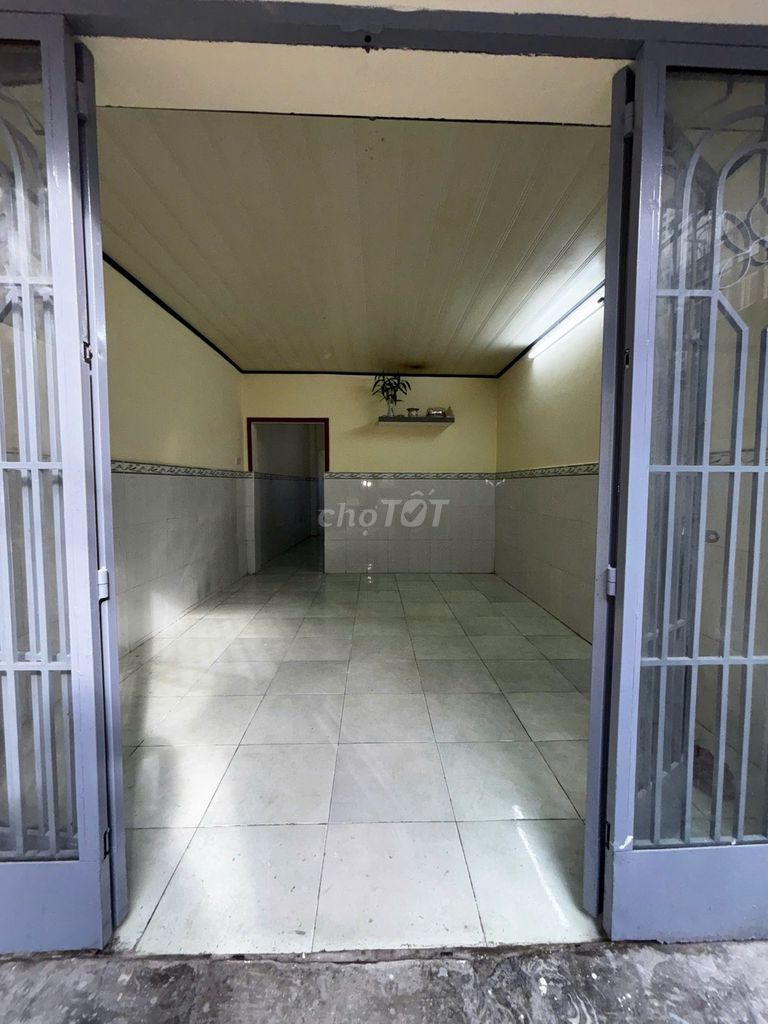 An alley, 1 ground - 1 floor, the owner's rent