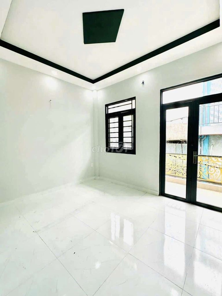 Nice new home. 634/ Tỉnh lộ 10.5 million.