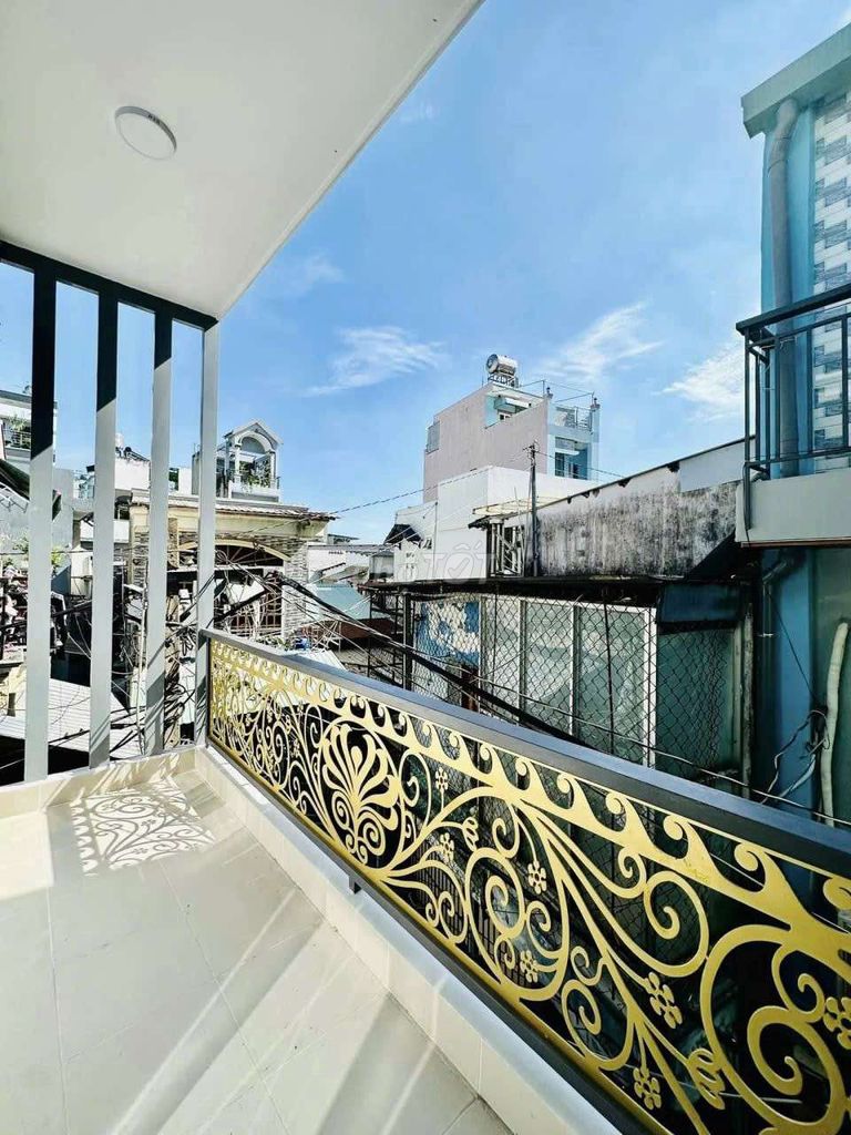 Nice new home. 634/ Tỉnh lộ 10.5 million.