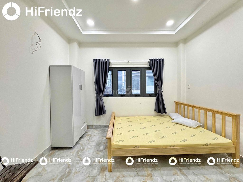 stuido full interior