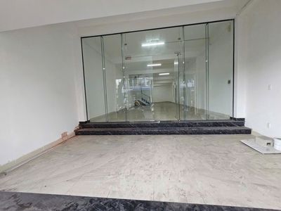Wet Street new place! 101 D Phan Xích Long, Q.Phú Nhuận. area using 500 m2