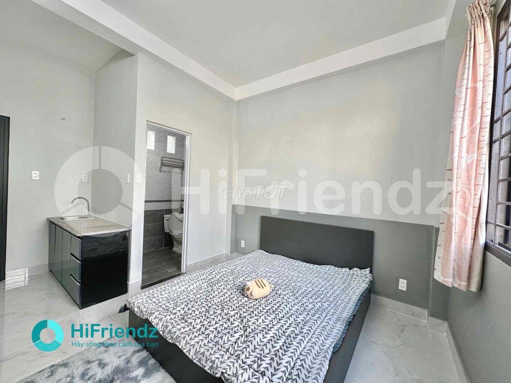 Rent the new full interior studio, clean near the center, mall, huit.