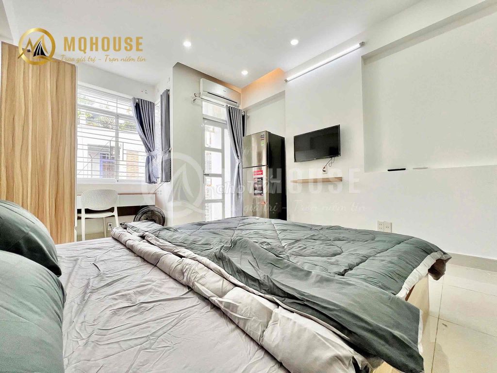 Tell Zhang the new master of the Bedroom Full Homes.