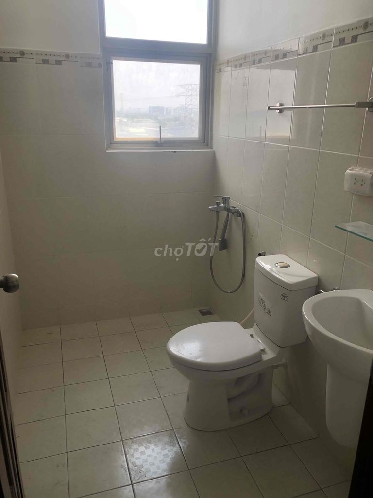 Hired Vision Park. Two bedrooms. Two toilets, two balconys.