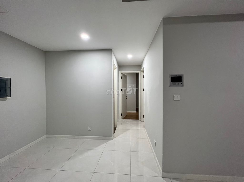Move in immediately - clear the basic two bedrooms Masteri An Phú