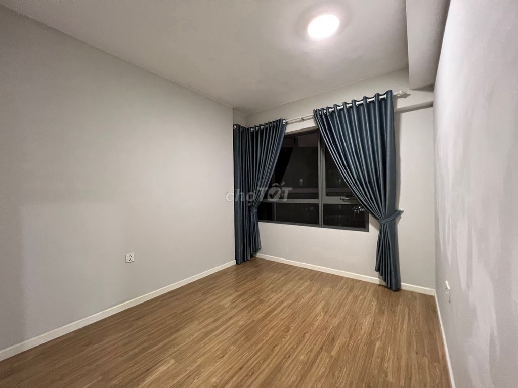 Move in immediately - clear the basic two bedrooms Masteri An Phú