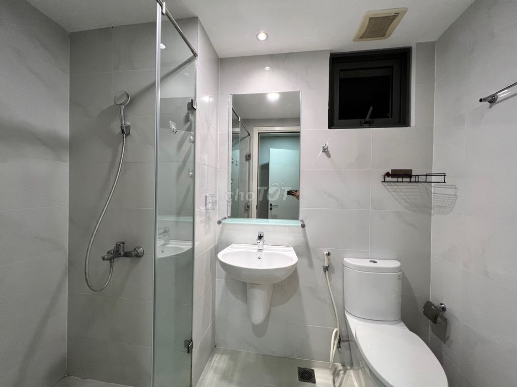 Move in immediately - clear the basic two bedrooms Masteri An Phú