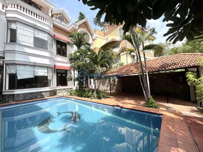 Superview Park, pool, garden, security 24/7.