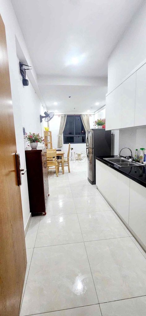 The lowest rental store Saigon Intela 2 bedrooms 50 meters.5 million a month.