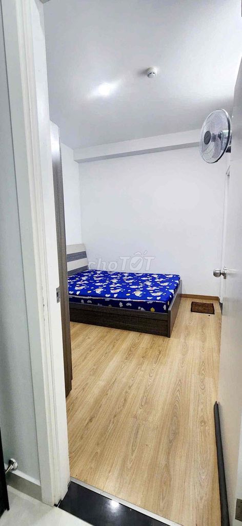 The lowest rental store Saigon Intela 2 bedrooms 50 meters.5 million a month.