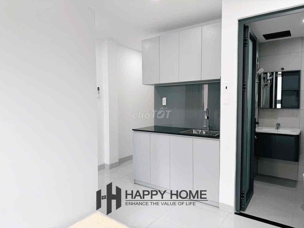 New house, bandey, big garage, Phan Xích Long Road - too convenient
