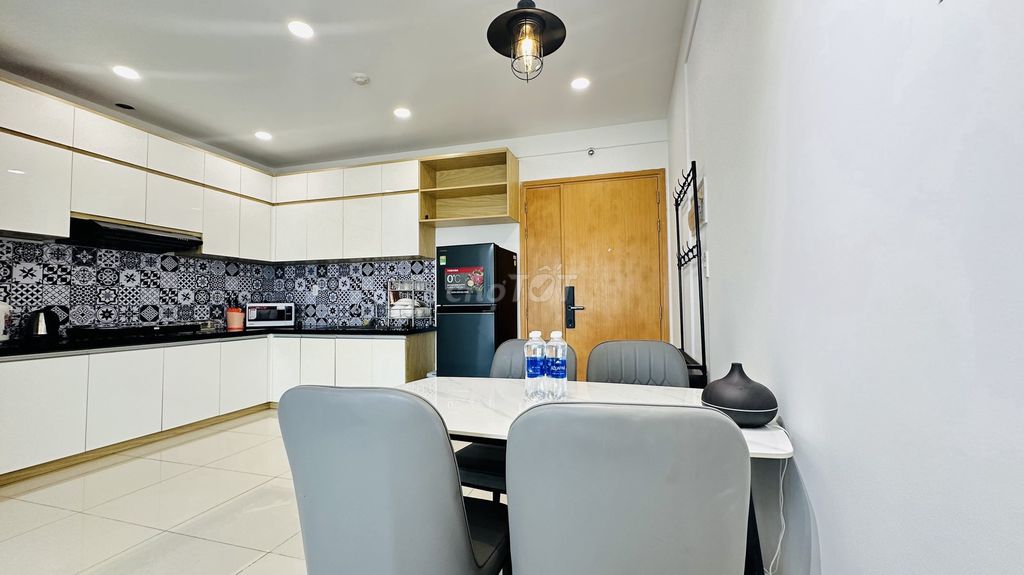 Charmington La Pointe studio full interior. One bedroom. Two bedrooms at 21 million.