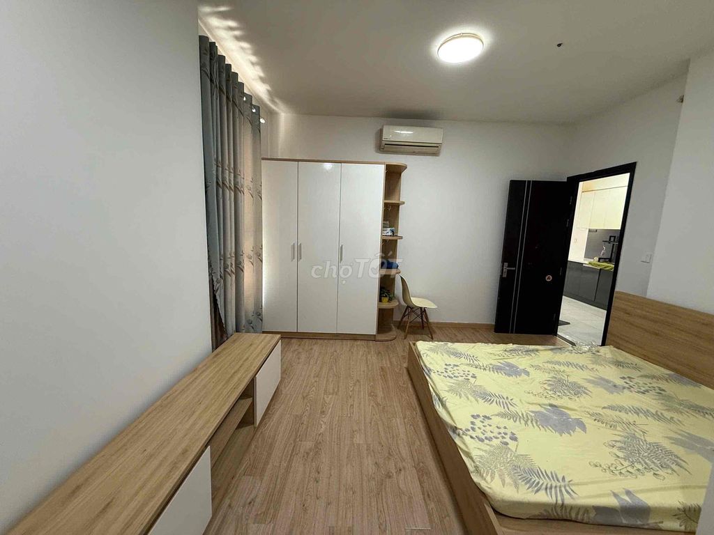 Rent the German Er Town apartment of the New Americas Tp Hccm