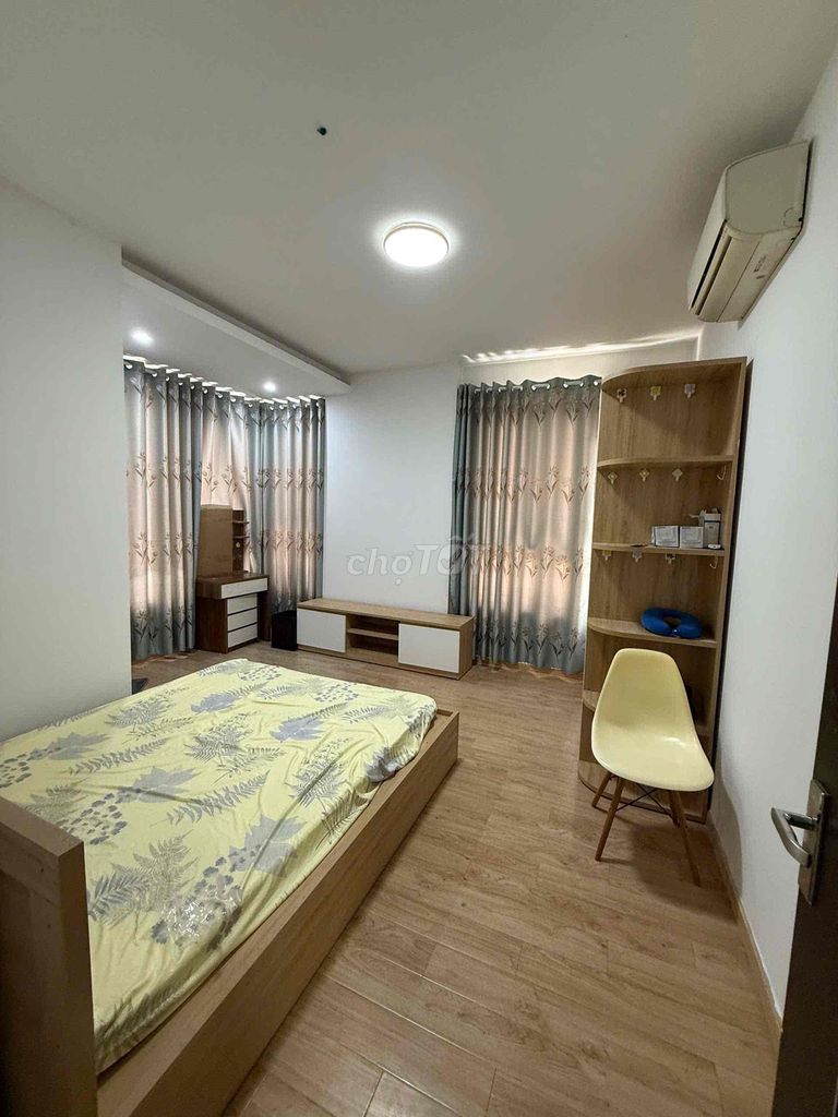 Rent the German Er Town apartment of the New Americas Tp Hccm