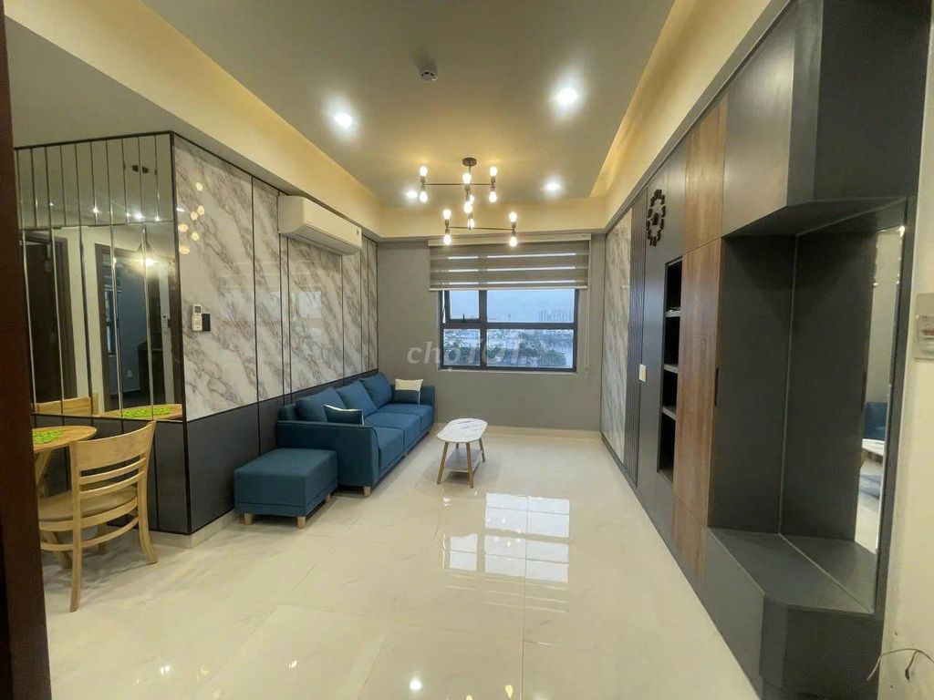 Rent Green River apartment. 8th. Full interior bedroom.