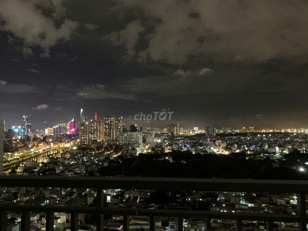 Rent Galaxy 9 apartment, 2 bedrooms, full interior, upper floor, View District 1