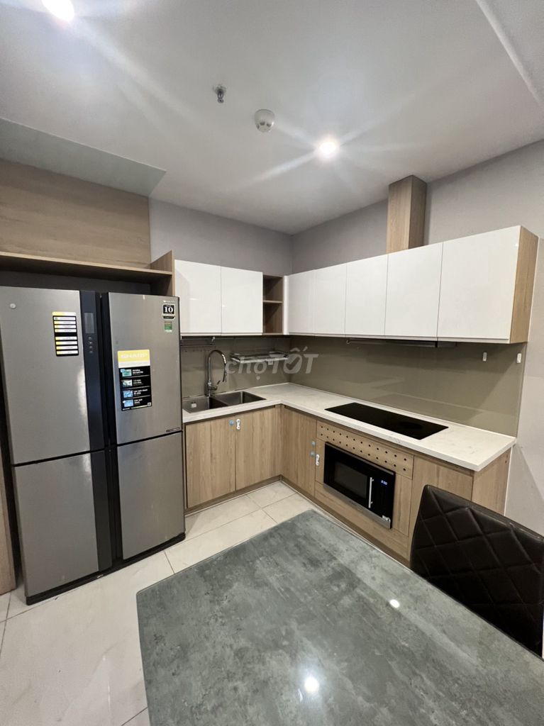 Rent Jamona Heights-- 2 bedrooms 2 M2 M2-7 for 13 million a month.