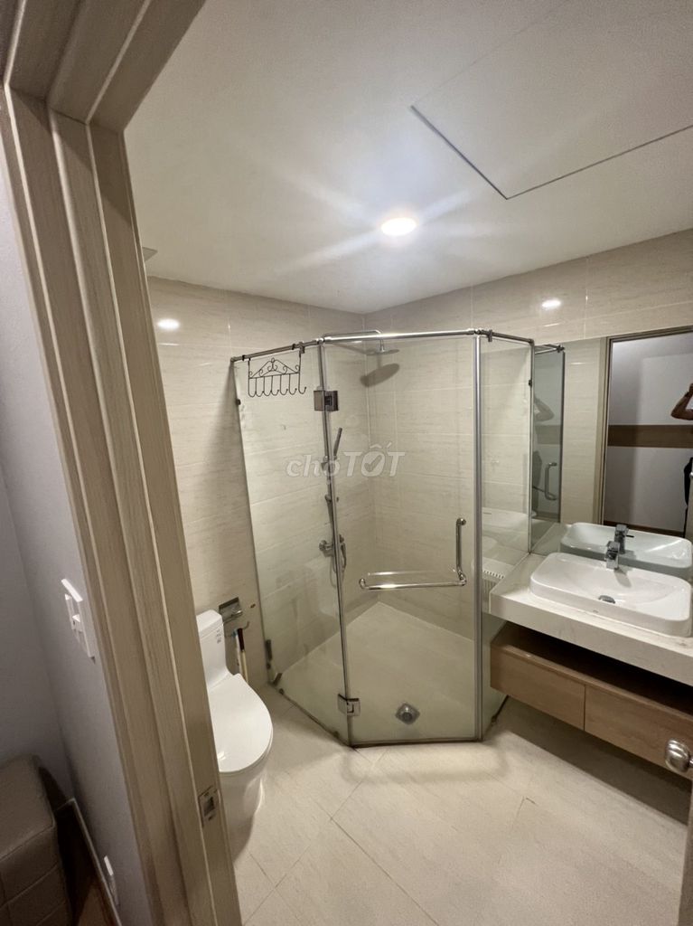 Rent Jamona Heights-- 2 bedrooms 2 M2 M2-7 for 13 million a month.